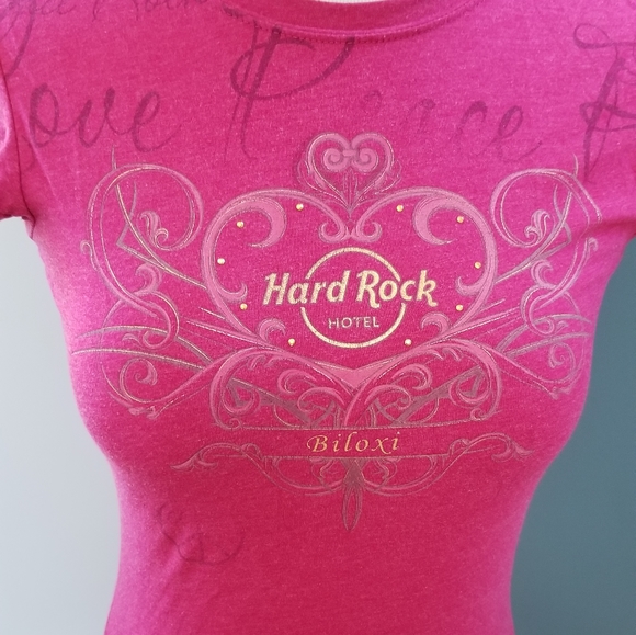 🆑️CLEARANCE! Rock Magenta Tee Shirt - Picture 2 of 9